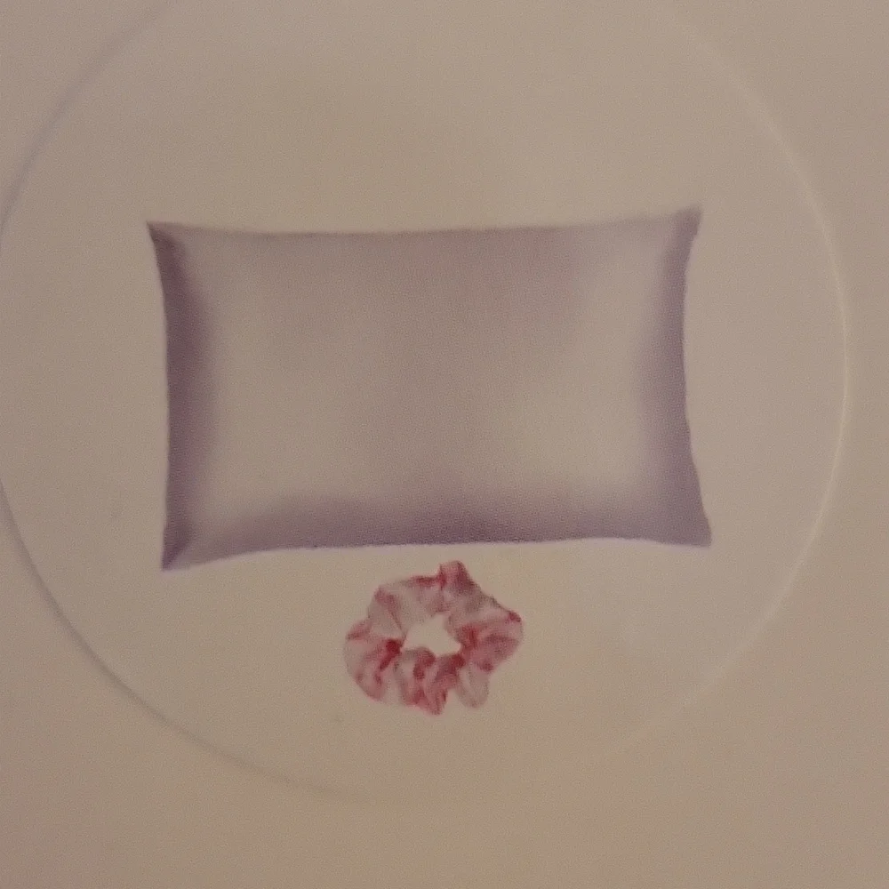 Blissy 100% Mulberry silk White standard pillowcase w/Rose Marble Scrunchy NEW…